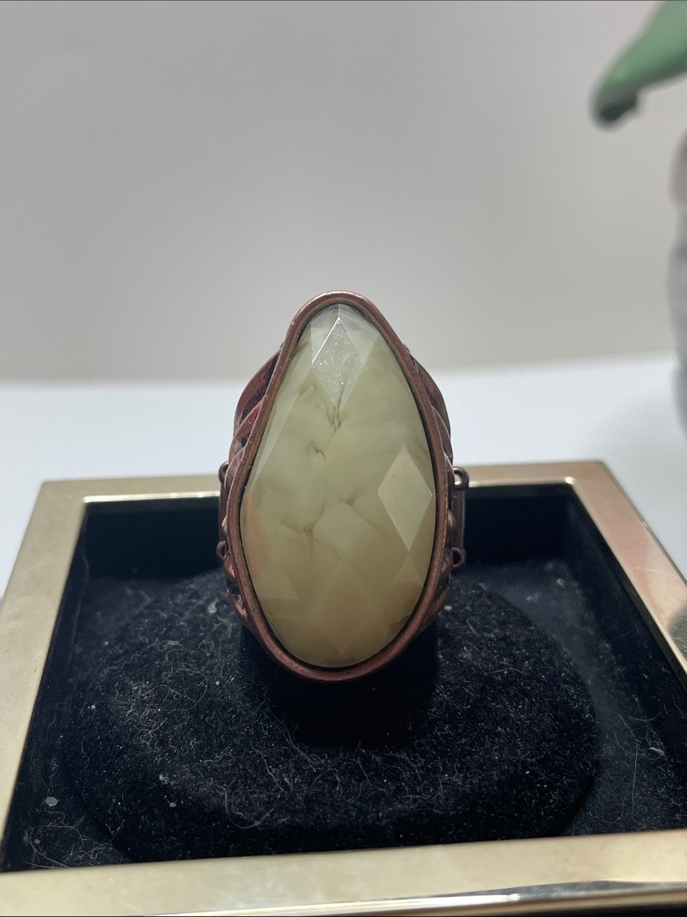 Copper Teardrop Cream Bead Statement Ring